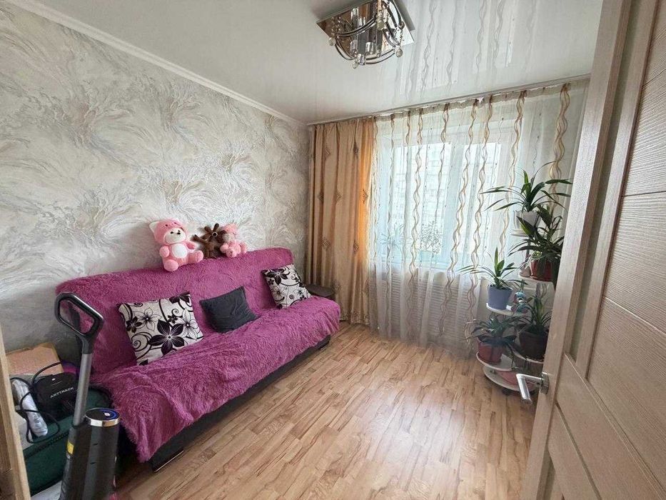 В продаже улучшенная 3шка в 7 микрорайоне