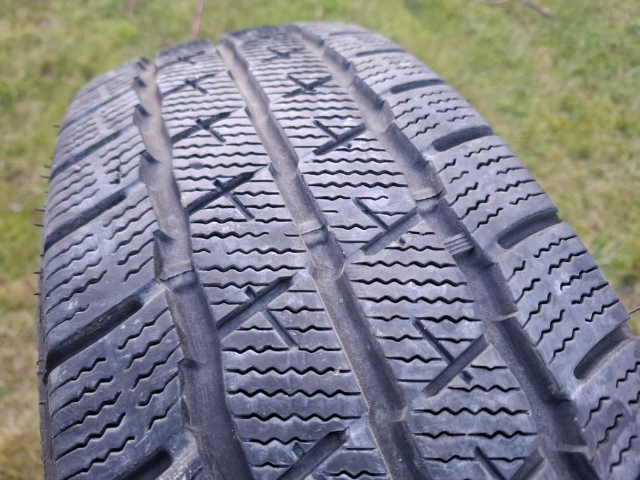 Anvelope 215 75 16C  iarna Sunny NC513 215/75/17c , winter, M+S