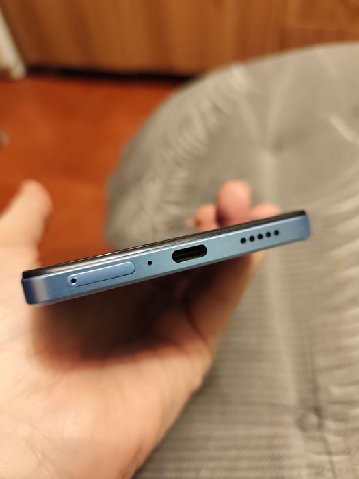 Redmi Note 13 Pro+ impecabil+ protecție spate display Oled din U.K superb