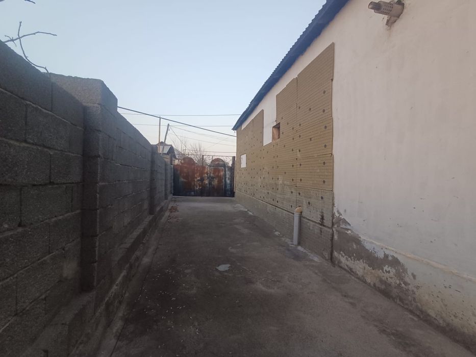 Мкр сауледен 1,5 этаж уй сатылады