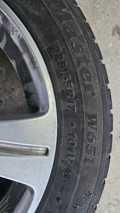 Зимни гуме с джанти Mercedes