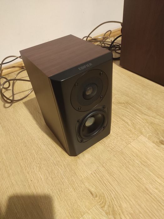 Vând boxe Edifier S350DB cu factură și garanție