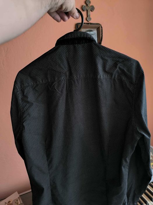 Маркова риза, уникална