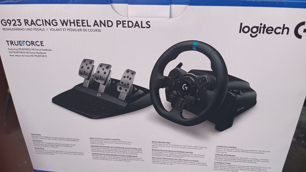 Volan Logitech G923 PS5, PS4, PC NOU, SGILAT.