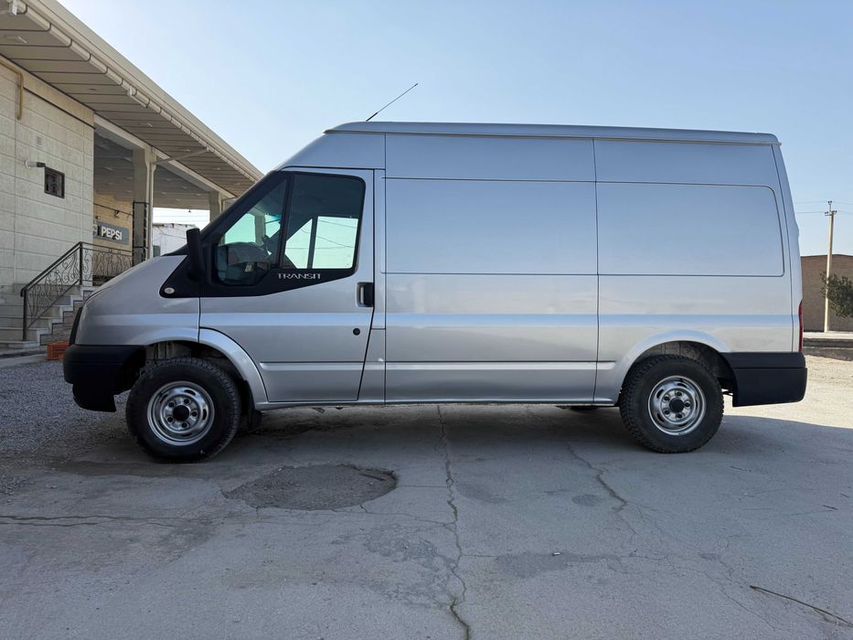 Ford Transit 2009
