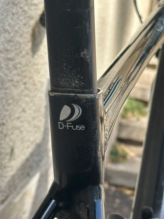 Bicicleta GIANT CONTEND AR 3 marime M