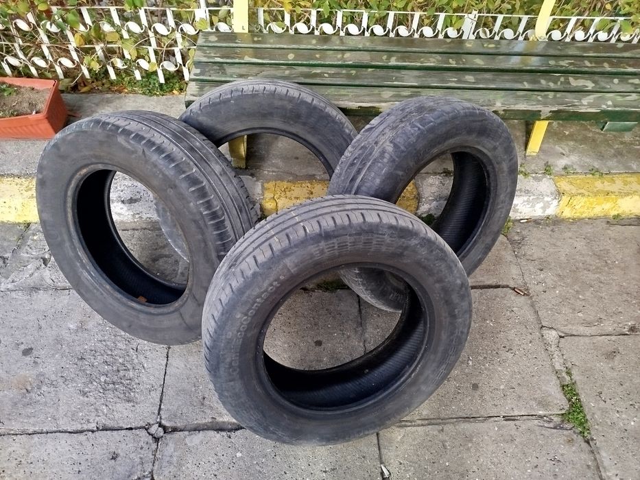 Гуми 15-ки Continental