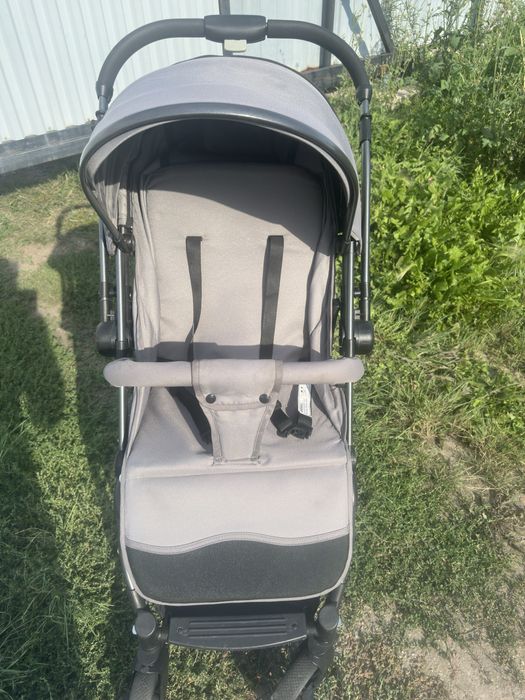 Продам коляску состояние идеальное