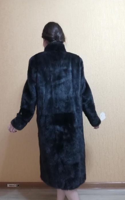 Продам норковою шубу