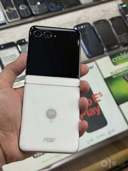 Motorola 2025 8/256 ideal
