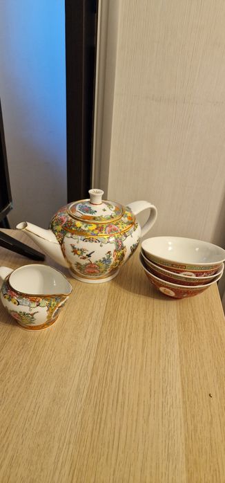 Set vesela portelan chinezesc complet – stare perfecta (nefolosit)