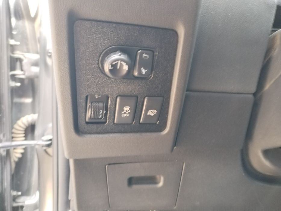 Машина Nissan Qashqai