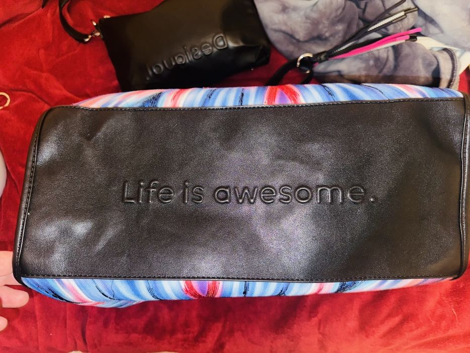 Desigual  нови чанти