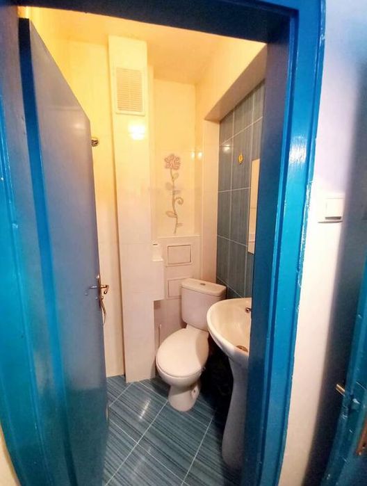 Дава се под наем Двустаен апартамент в Пловдив, Кършияка - 50 кв.м за 250 € - Снимка #4