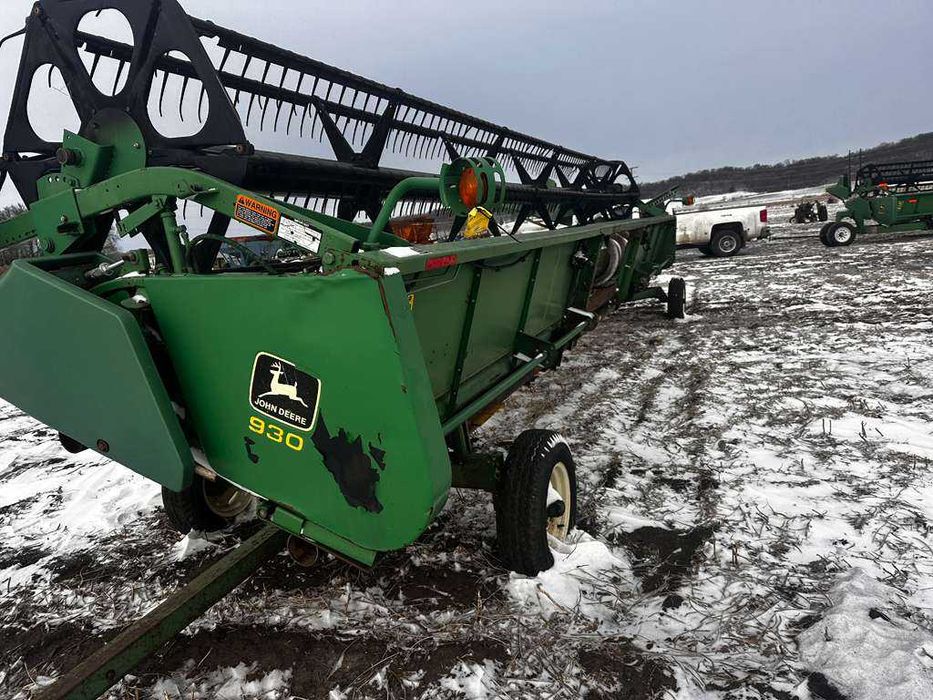 Жатка John Deere 930F