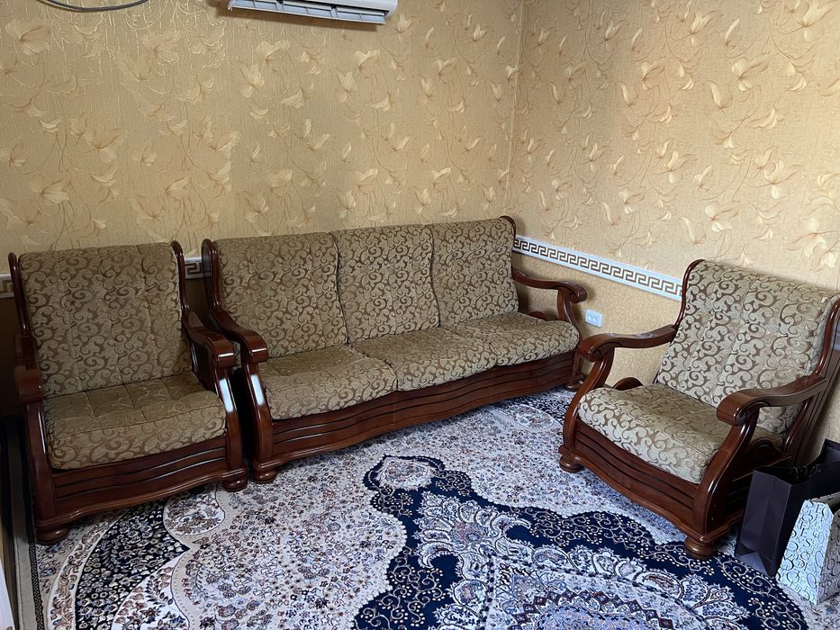 Диван и 2 кресла