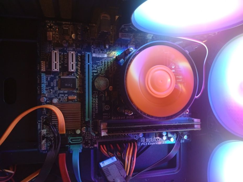 Материнская плата h61+п