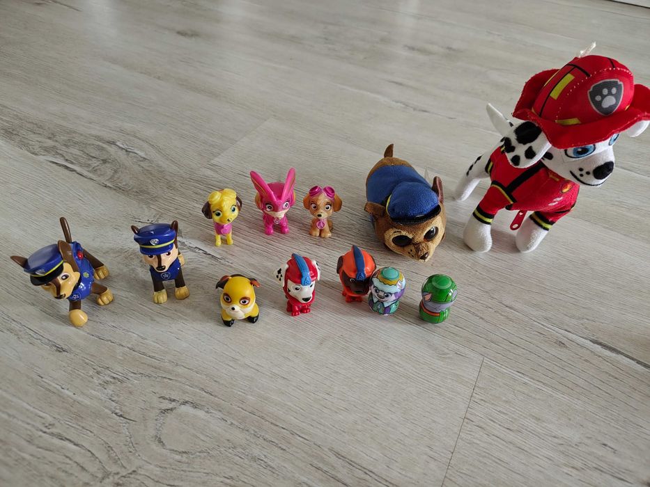 Masinute cu figurine Paw Patrol, Patrula Catelusilor