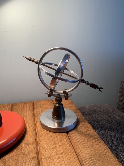 Слънчев часовник / 60-те