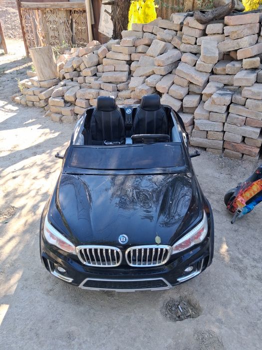 Детски машина BMW