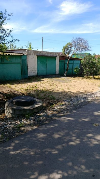 Продам дом в районе Бензостроя