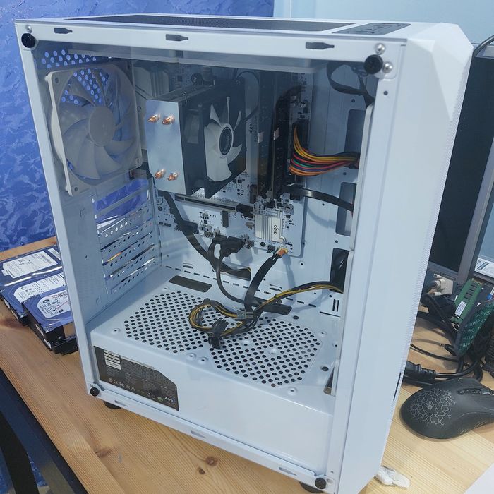 Компьютер Ryzen 5 3600 + GTX 1660 super, 16 gb, белый, без подсветки