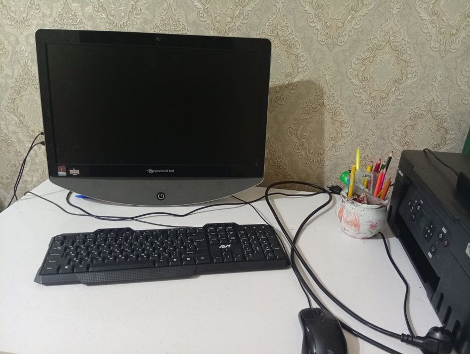 Компьютер сотилади