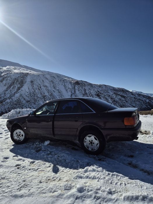 Продам Ауди а6 с4 qwattro