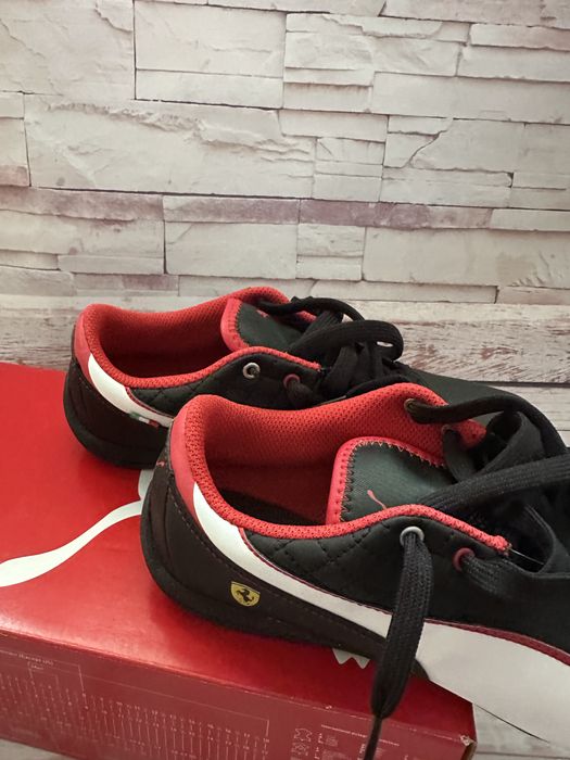 Кроссовки Puma Ferrary