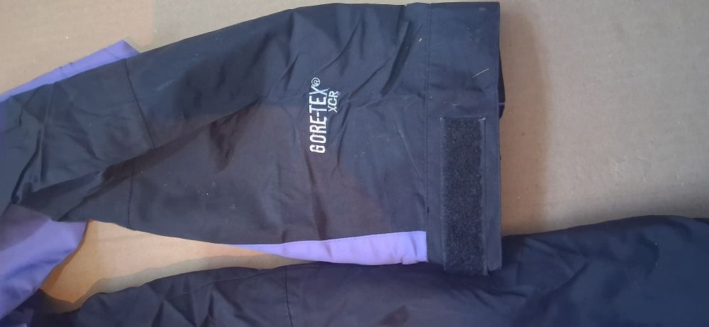 Geacă vinage The north face gore-tex mărimea xl, merge la xxl