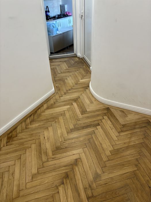 Raschetat parchet,montat parchet masiv,stratificat și laminat