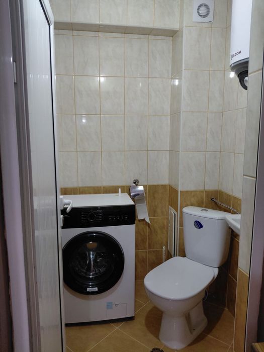 Кв . ЛЕВСКИ Ателие 43 кв ПОД НАЕМ