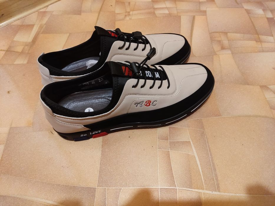 Мужские стильные лоферы