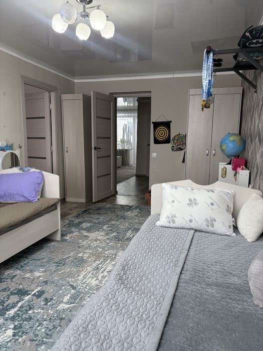 Продам 3 комнатную квартиру