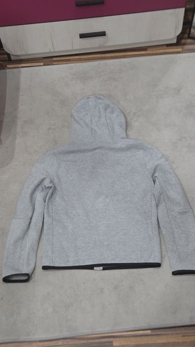 Nike tech fleece детско L