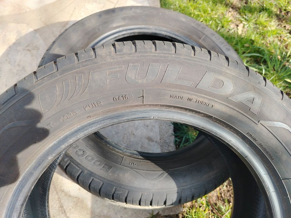 Гуми два броя 195/60/15