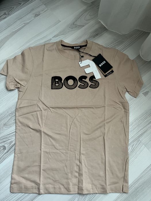 Tricouri barbat marimea S