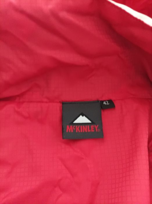 Geaca impermeabila McKinley