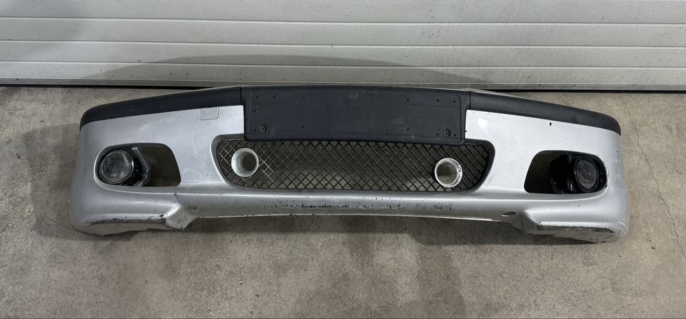 Предна М броня за бмв е46 седан/комби