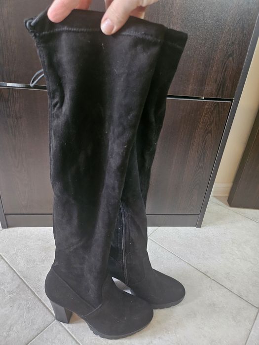 Дамски велурени ботуши