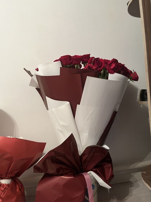 Метровой роза 51 штук