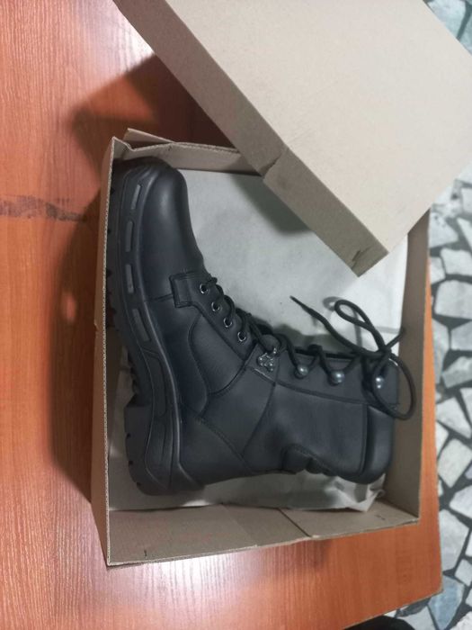 Полицейски мъжки  зимни  кубинки -  Производство в  гр.Стара Загора