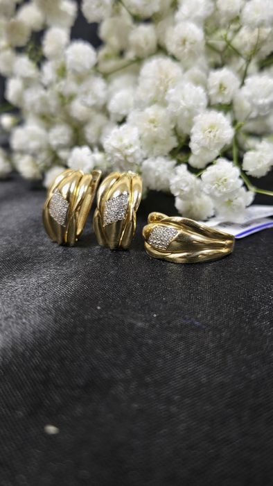 Комплект из жёлтого золото ЖанТаС ломбард Астана