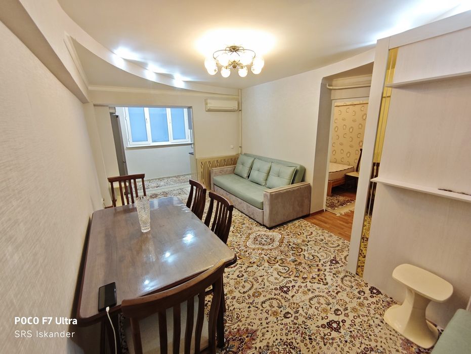 1 ком на Шота Руставели ориентир Bon кафе