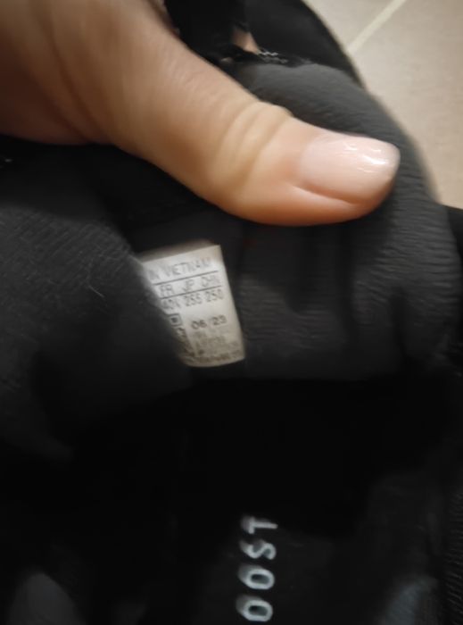 Боти guess и обувки adidas