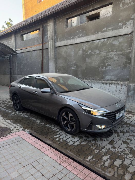 Hyundai Elantra 2.0 срочно