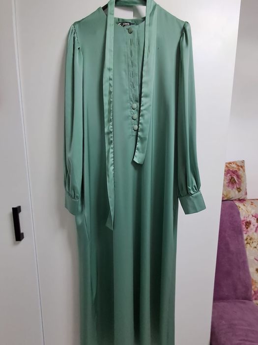 Арзан көйлектер.