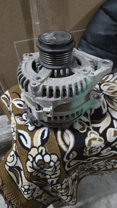 Продам генератор контрактный на 2ar fe