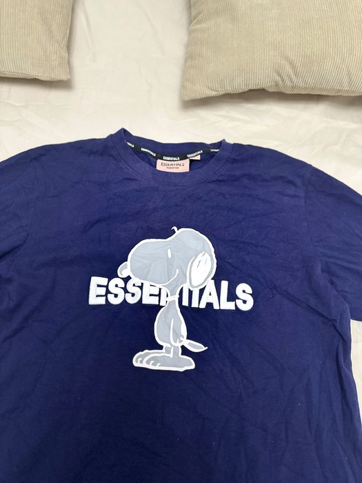 Tricou essentials