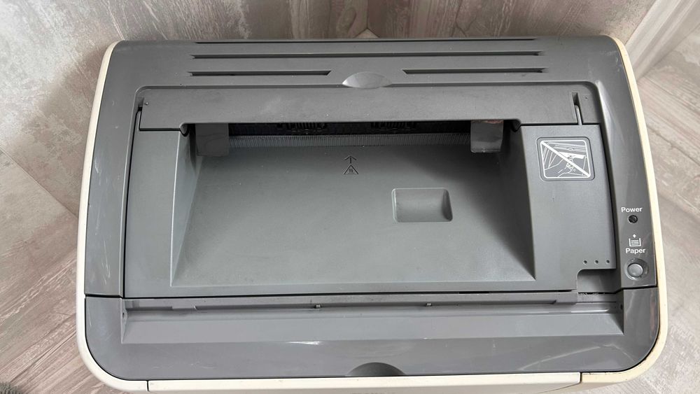 Продается Canon i-SENSYS LBP2900